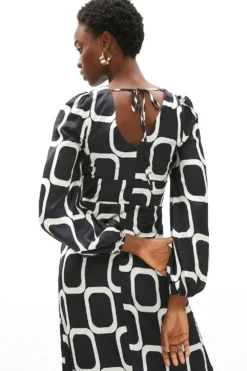 Coast Printed Satin V Neck Maxi Dress -Coast Sales Store acc01217 black xl 1